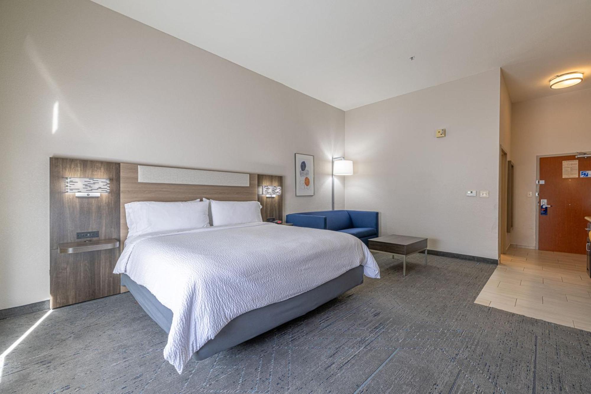 Holiday Inn Express & Suites College Station By Ihg Kültér fotó